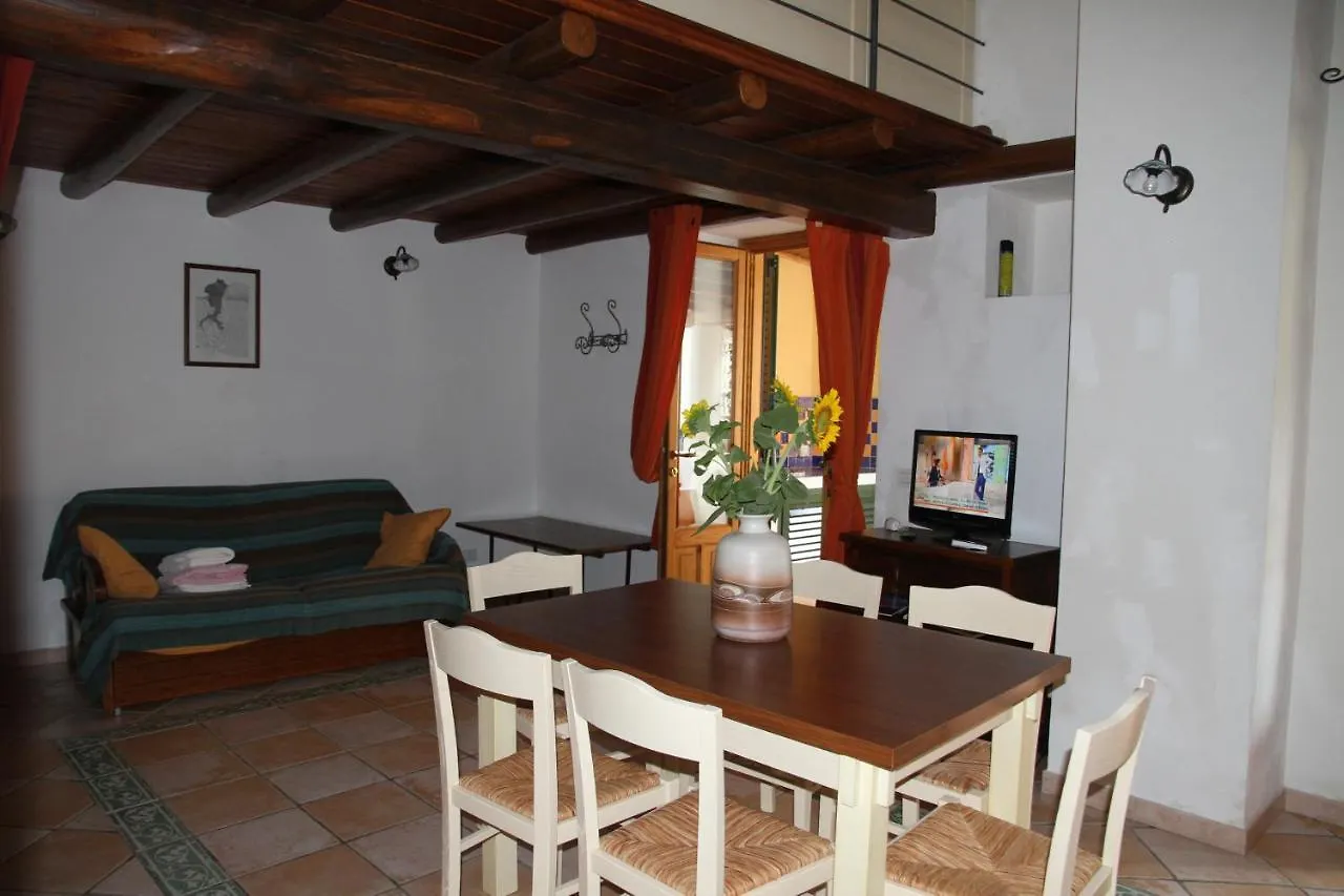 Pinnata - Appartamenti Il Palmento Canneto  Italia